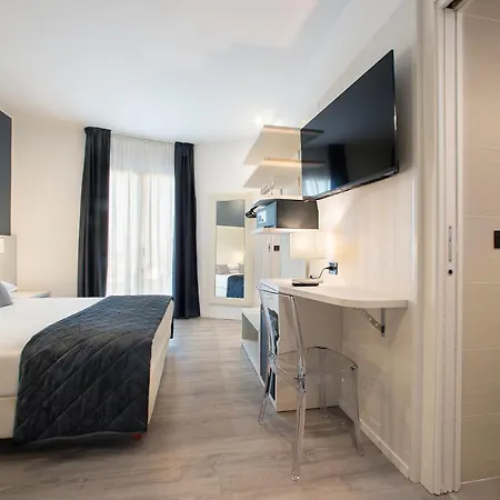 Sayonara Hotel 4*
